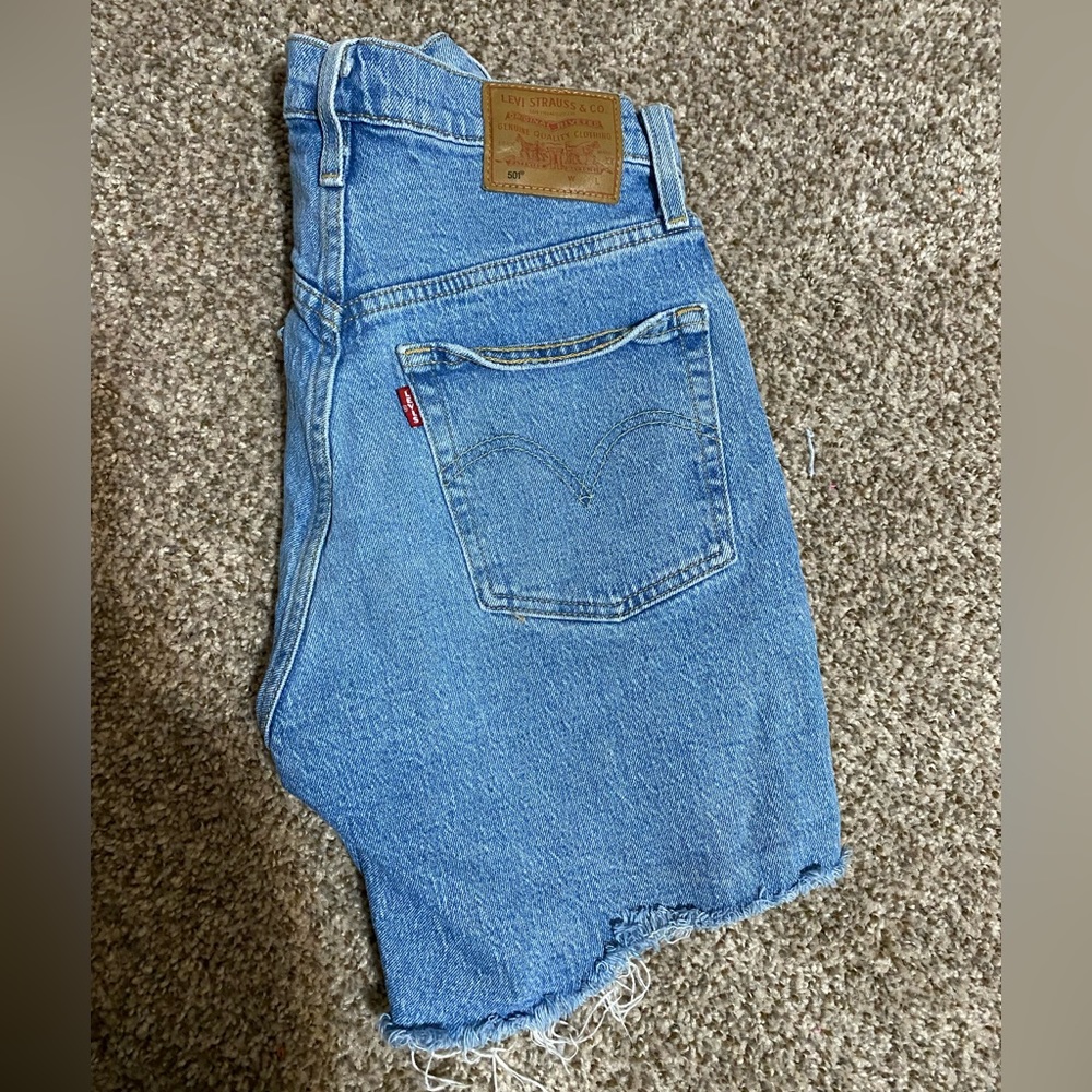 Levi shorts